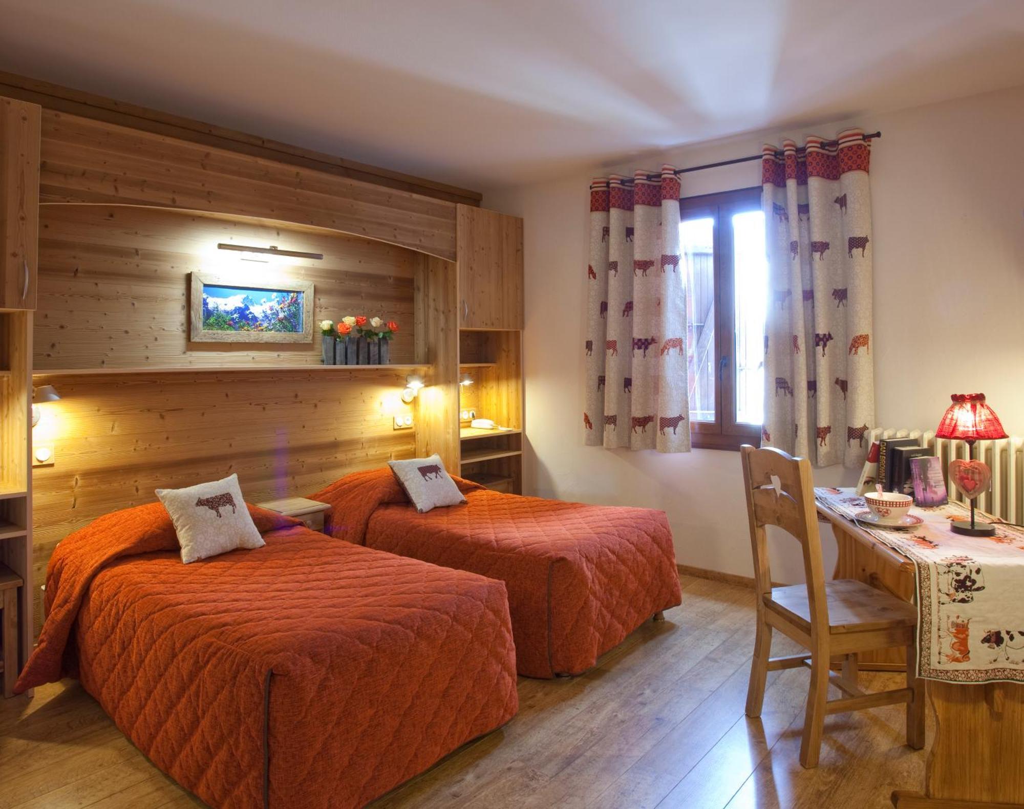 Grand Hotel De Valloire Et Du Galibier ภายนอก รูปภาพ
