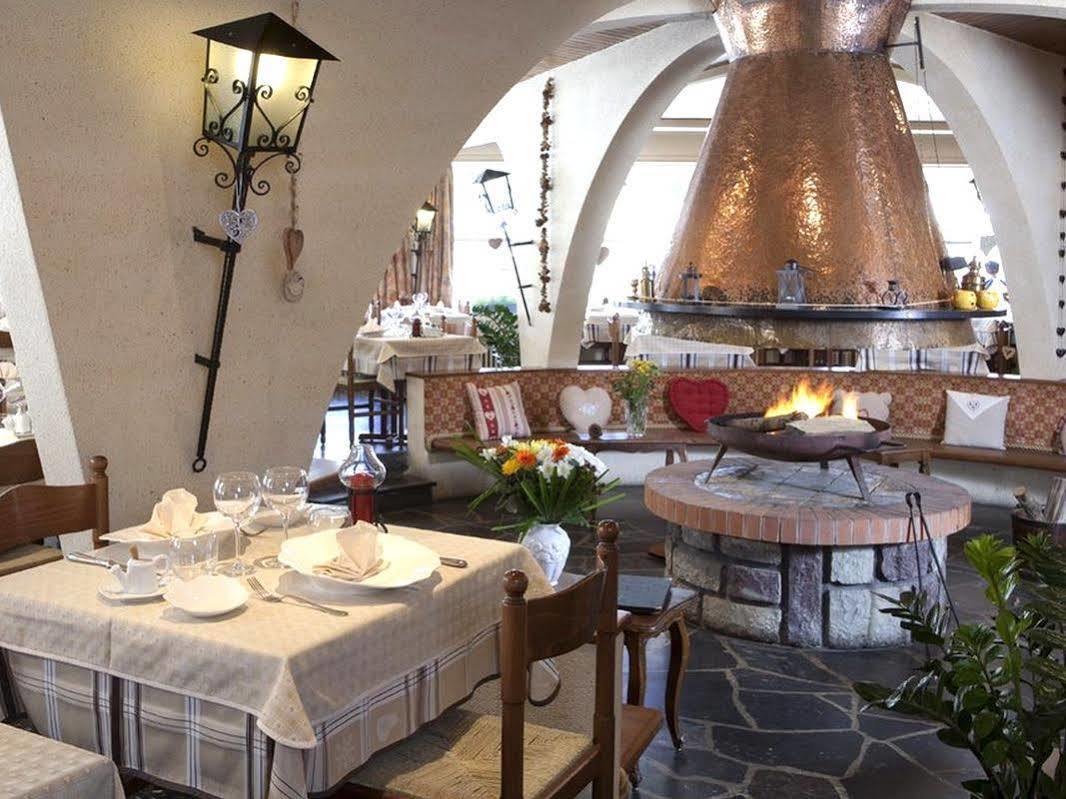 Grand Hotel De Valloire Et Du Galibier ภายนอก รูปภาพ